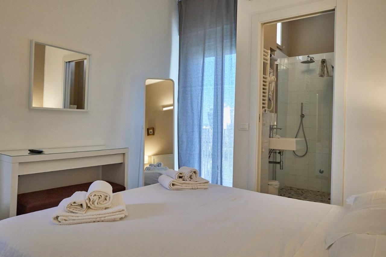 Hotel Spring Rimini Ngoại thất bức ảnh